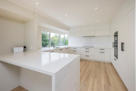Photo of property in 8 Poseidon Place, Half Moon Bay, Auckland, 2012