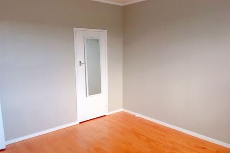 Photo of property in 206b Henderson Valley Road, Henderson, Auckland, 0612