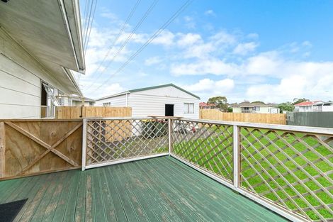 Photo of property in 12 Serrano Place, Clover Park, Auckland, 2023
