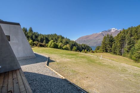 Photo of property in 607a Glenorchy-queenstown, Closeburn, Queenstown, 9371