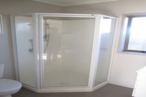 Photo of property in 61 Wiltshire Drive, Huntington, Hamilton, 3210