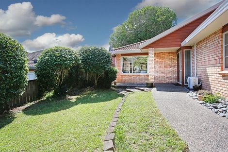 Photo of property in 35a Youngs Road, Papakura, 2110