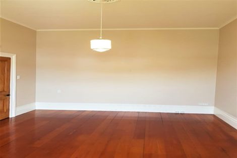 Photo of property in 128 Derwent Street, Island Bay, Wellington, 6023