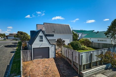 Photo of property in 74 Cypress Drive, Maungaraki, Lower Hutt, 5010