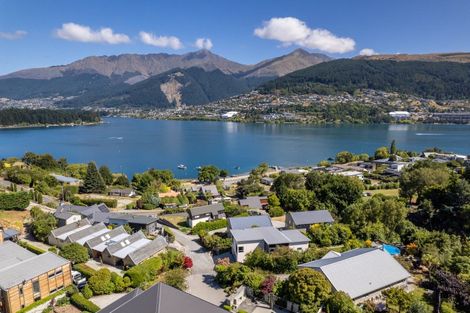 Photo of property in 538 Peninsula Road, Kelvin Heights, Queenstown, 9300