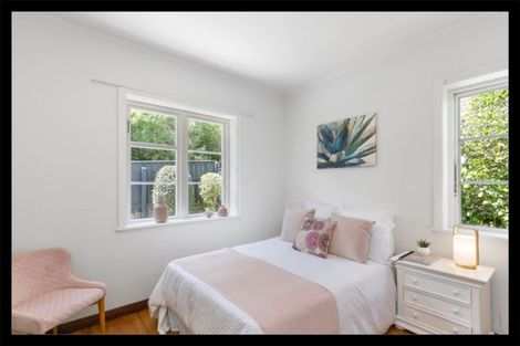 Photo of property in 118 Cashmere Avenue, Khandallah, Wellington, 6035