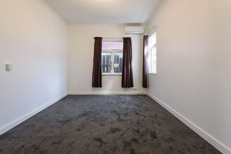 Photo of property in 26 Herald Street, Berhampore, Wellington, 6023