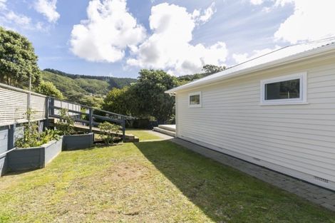 Photo of property in 63a The Drive, Tawa, Wellington, 5028