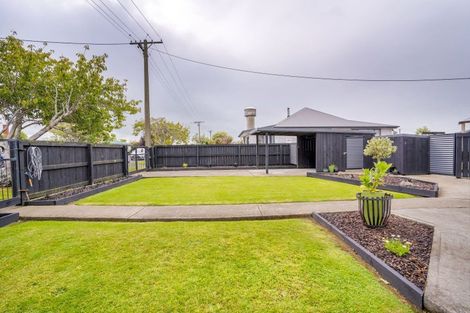 Photo of property in 25 Queen Street, Winton, 9720