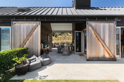 Photo of property in 92 Threepwood Road, Lake Hayes, Queenstown, 9371