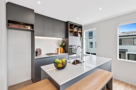 Photo of property in 22 Horo Road, Flat Bush, Auckland, 2019