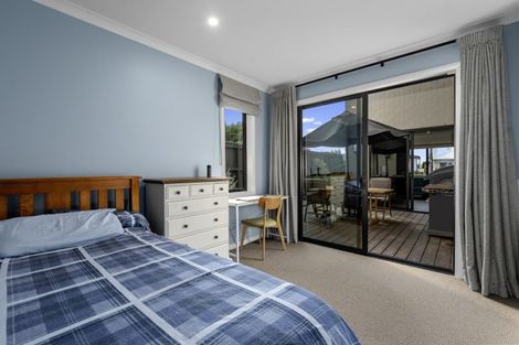 Photo of property in 49 Hinewa Road, Otumoetai, Tauranga, 3110