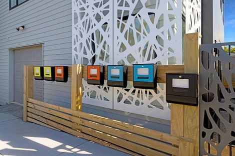 Photo of property in 2/3238 Great North Road, New Lynn, Auckland, 0600