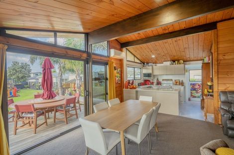 Photo of property in 165 Cook Drive, Whitianga, 3510