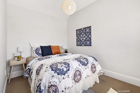 Photo of property in 98 Elizabeth Street, Mount Victoria, Wellington, 6011