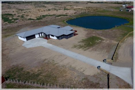 Photo of property in 17 Carex Grove, Foxton Beach, Foxton, 4815