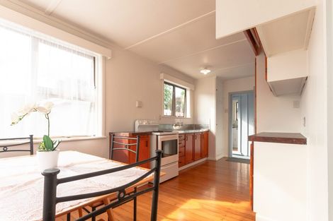 Photo of property in 40 First Avenue, Avenues, Whangarei, 0110