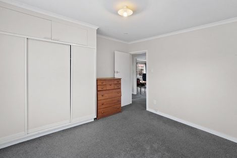 Photo of property in 43 Daniels Road, Redwood, Christchurch, 8051
