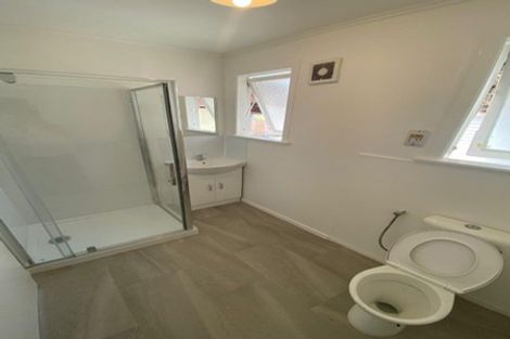 Photo of property in 11 Glen Norman Avenue, Henderson, Auckland, 0610