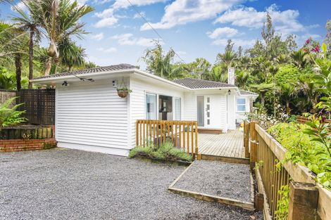 Photo of property in 40 Waima Crescent, Titirangi, Auckland, 0604