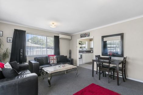 Photo of property in 319a Wellington Road, Wainuiomata, Lower Hutt, 5014