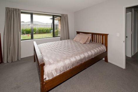 Photo of property in 1 Duggan Close, Rolleston, 7614