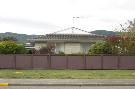 Photo of property in 112b Hillcrest Road North, Raumati Beach, Paraparaumu, 5032