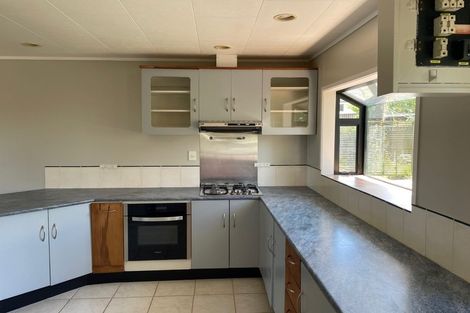 Photo of property in 22 James Walter Place, Mount Wellington, Auckland, 1060