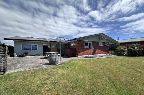 Photo of property in 20 Whitcombe Terrace, Hokitika, 7810