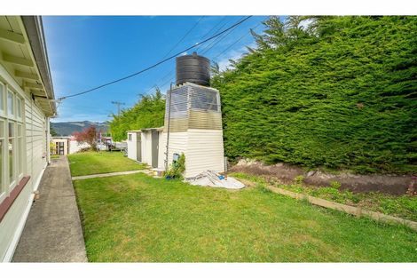Photo of property in 2 Stephenson Street, Warrington, Waikouaiti, 9471