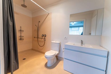 Photo of property in 35 Regent Street, West End, Timaru, 7910