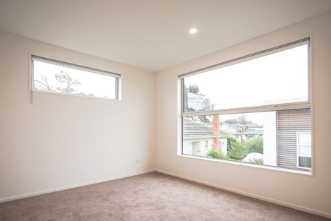Photo of property in 1/10 Tirimoana Road, Te Atatu South, Auckland, 0602