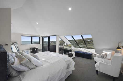 Photo of property in 191 Clifton Terrace, Clifton, Christchurch, 8081