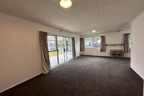 Photo of property in 2 Wyoming Grove, Totara Park, Upper Hutt, 5018