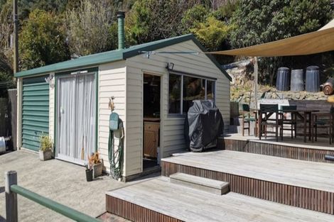 Photo of property in 36 South Terrace, Picton, 7220