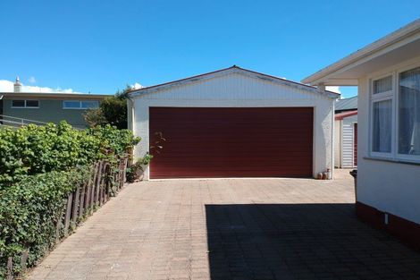 Photo of property in 18 Glendale Crescent, Holmes Hill, Oamaru, 9401