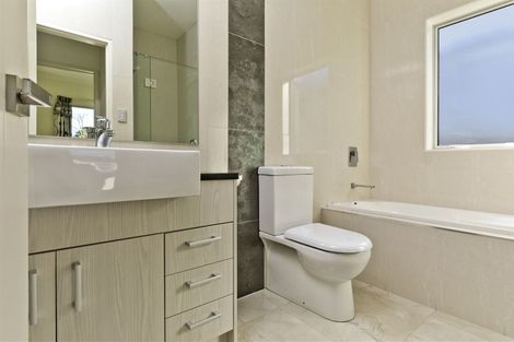 Photo of property in 16 Jezero Drive, Massey, Auckland, 0614