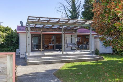 Photo of property in 6 Park Avenue, Waikanae, 5036