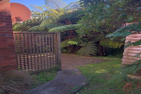 Photo of property in 60 Sunshine Avenue, Karori, Wellington, 6012