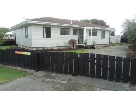 Photo of property in 97 Arawhata Road, Paraparaumu, 5032