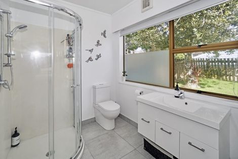 Photo of property in 8 Dowman Place, Te Puke, 3119