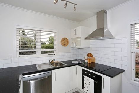 Photo of property in 4 Ingram Street, Papakura, 2110