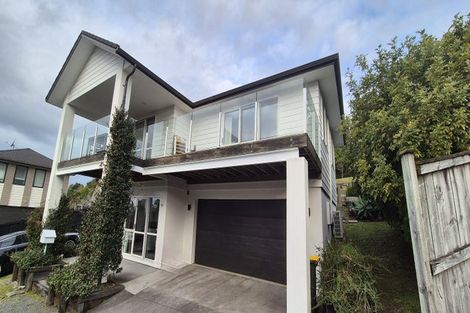 Photo of property in 3 Viridian Lane, Greenhithe, Auckland, 0632