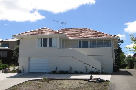 Photo of property in 23a Peter Terrace, Castor Bay, Auckland, 0620