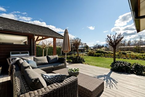 Photo of property in 7 Liverpool Way, Wanaka, 9305