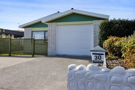 Photo of property in 30 Wellington Street, Hawera, 4610
