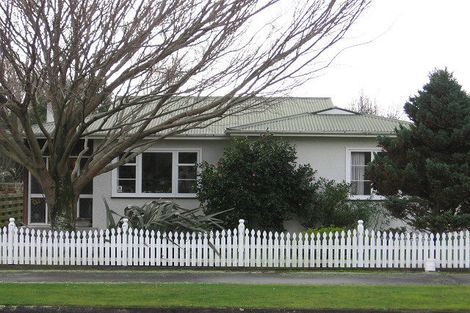 Photo of property in 87 Churchill Avenue, Hokowhitu, Palmerston North, 4410