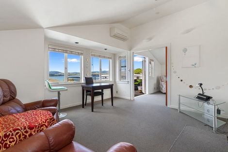 Photo of property in 204a Devonport Road, Tauranga, 3110