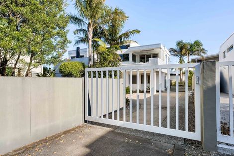 Photo of property in 517b Ocean Road, Whangamata, 3620