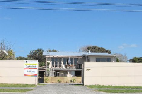 Photo of property in 476 Papamoa Beach Road, Papamoa Beach, Papamoa, 3118